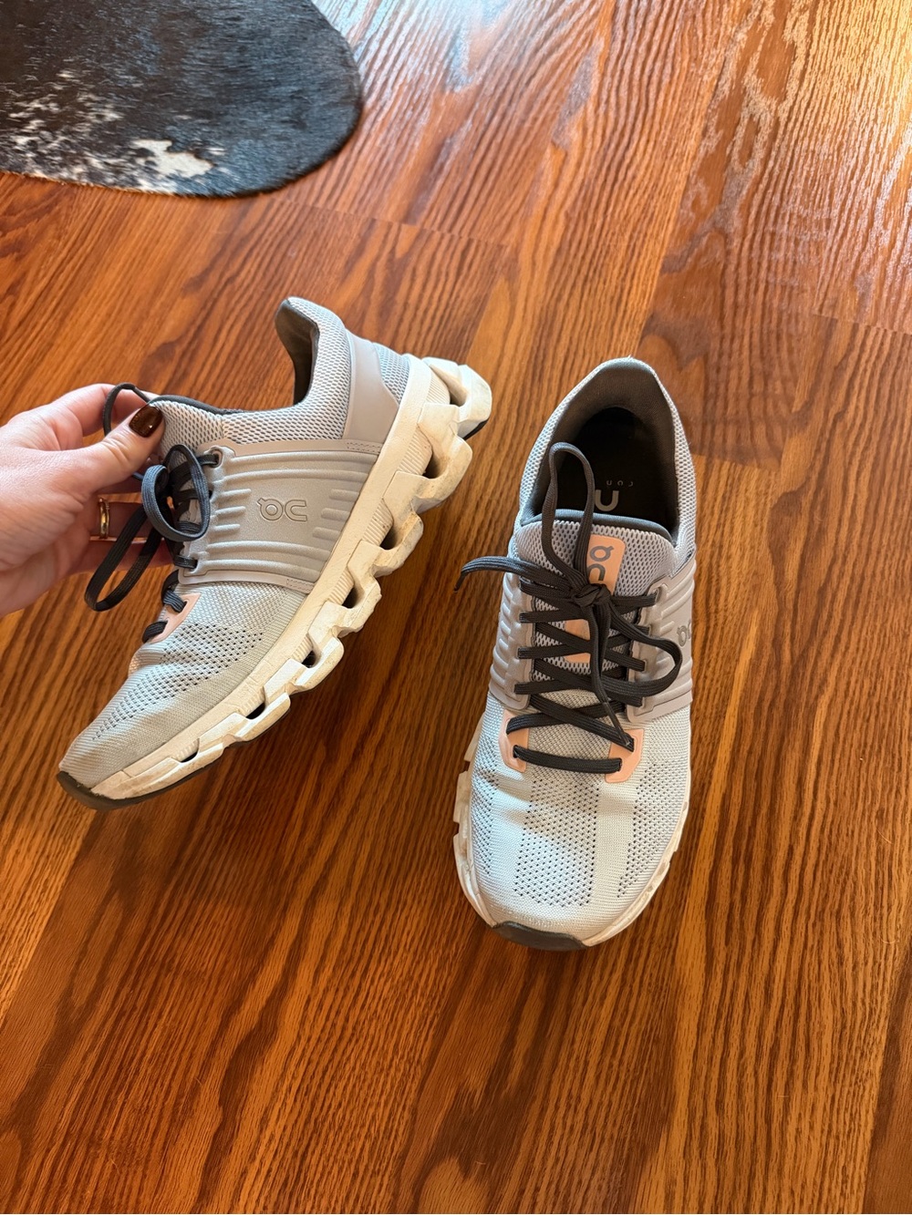 On Cloud light blue/coral women’s shoes